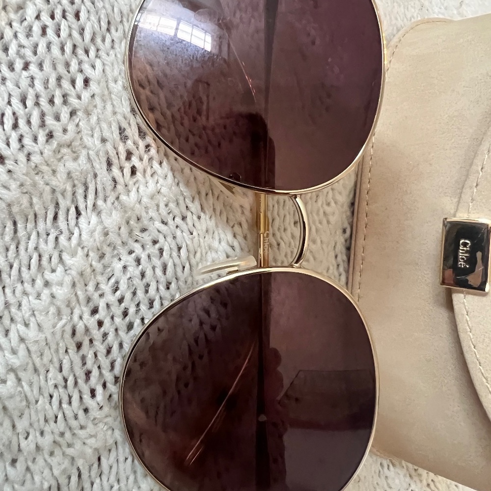 BRAND new - NEVER WORN -  Chloé aviator sunglasses with heart